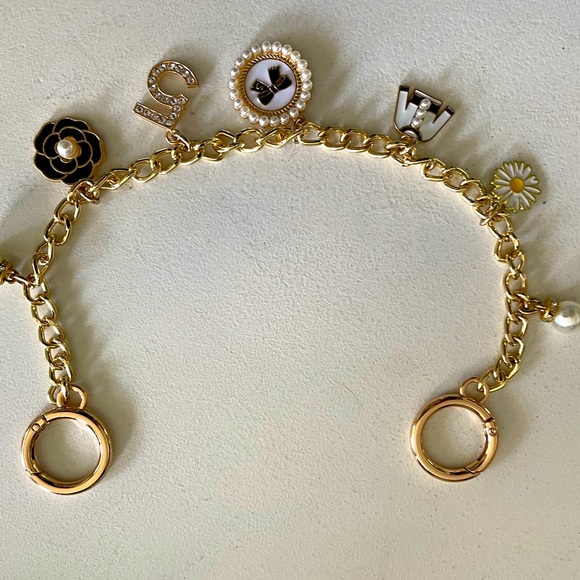 NEW Bag Belt Backpack Charm - Inspired Number 5 Gold and faux pearl Accent - Picture 3 of 6